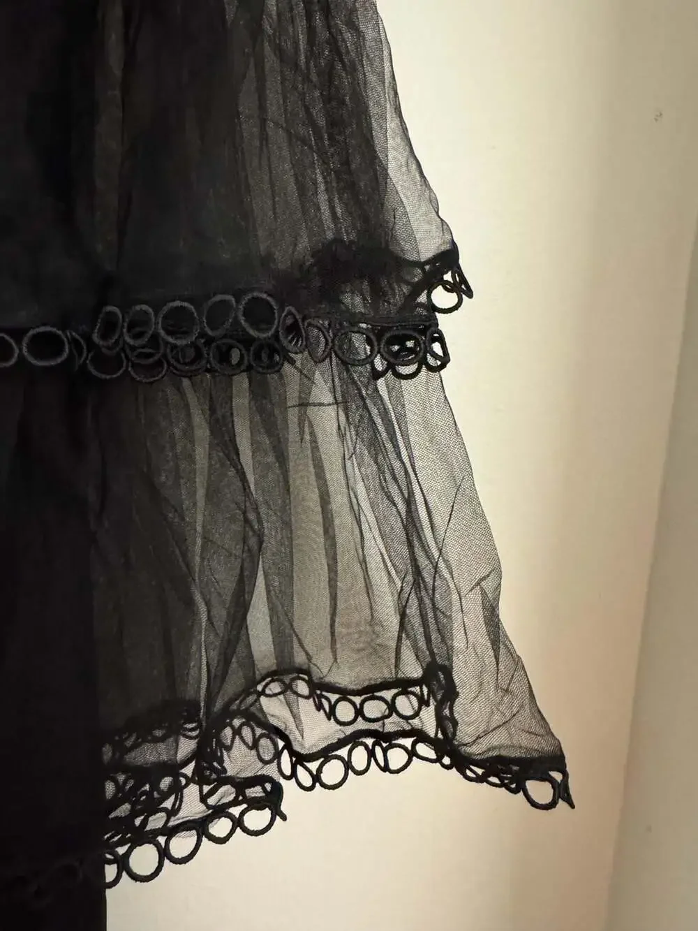 JODIFL NWT Black Tank Sheer Ruffle Net Sleeve Shift Dress - Picture 4 of 6